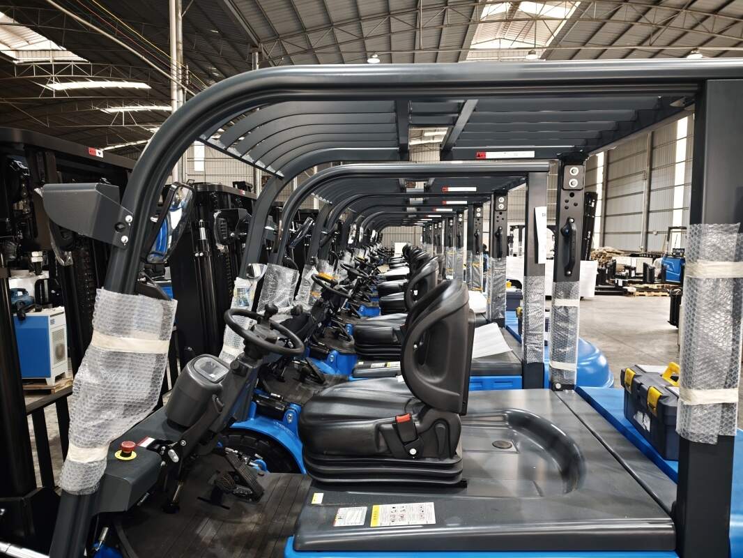 7 erros comuns ao comprar empilhadeira elétrica trilateral (e como evitá-los)