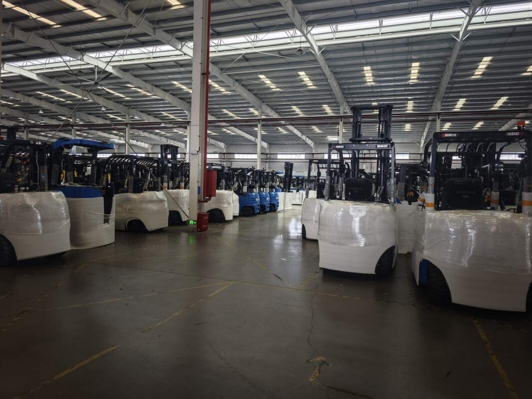 Como o empilhador elétrico de contrapeso se adapta ao e-commerce(Figura1)